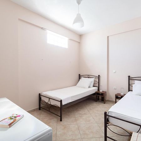 Apartamento House In Eleusis Exterior foto